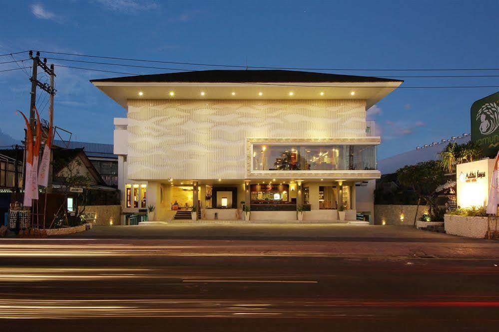 Holiday Inn Express Bali Sunset Road By Ihg Кута Экстерьер фото
